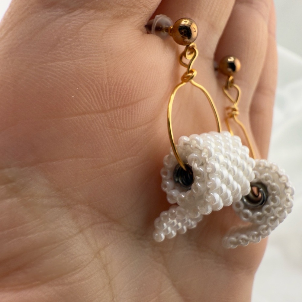 Festive White Beaded Toilet Paper Earrings - Picture 5 of 6